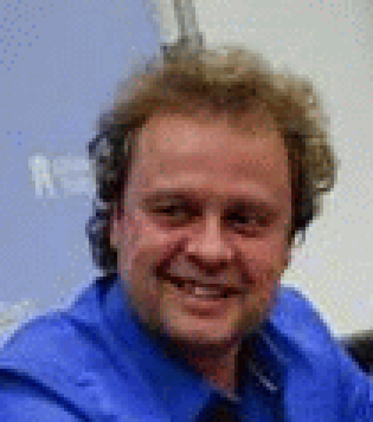 Overdiek presentator NOS Radio 1 Journaal